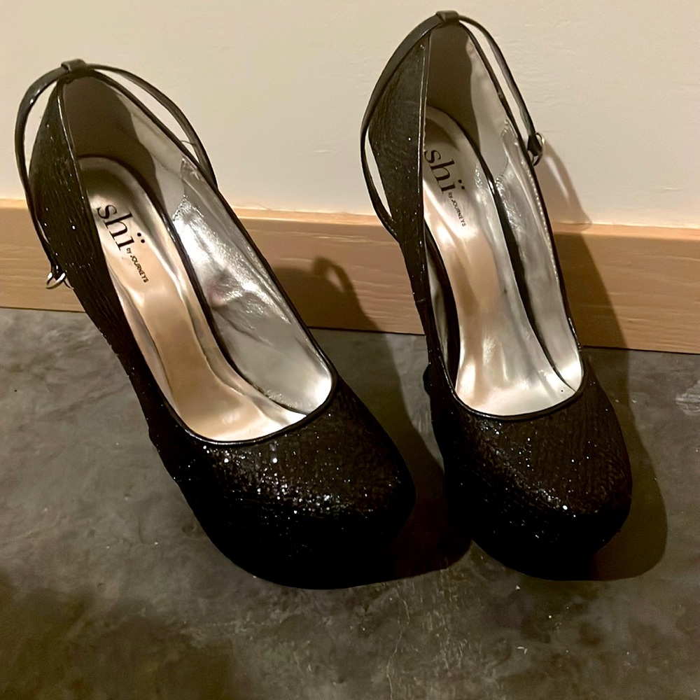 Shï by Journey heel-less platforms in black sparkle